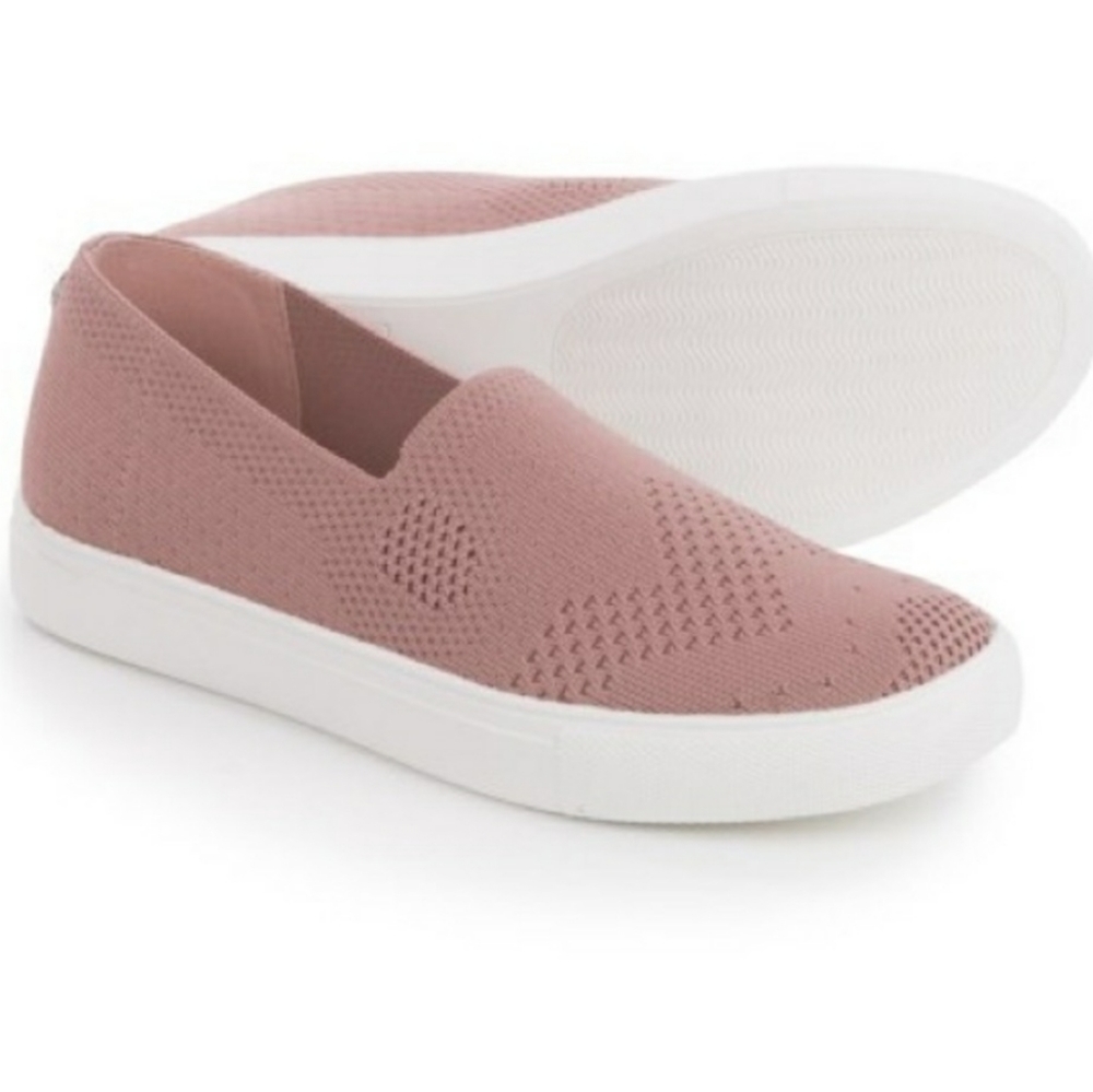 Steve Madden Slip On Shoes